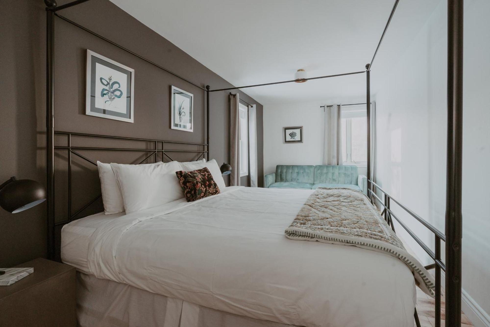 Domaine Jolivent Hotel Lac-Brome Ngoại thất bức ảnh